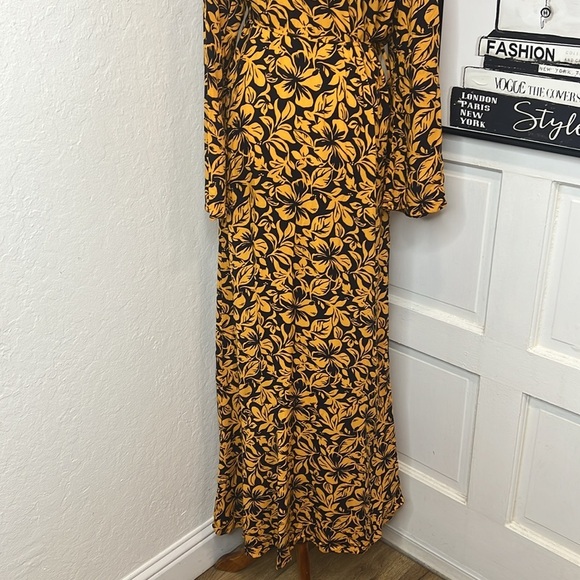 Maaji Floral Long Sleeve Kimono/Wrap Dress Size L - Picture 6 of 9